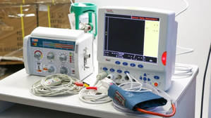 Varios profesionales de la sanidad en Castilla La Mancha cuestionan la validez de los respiradores comprados por Page en Turquía