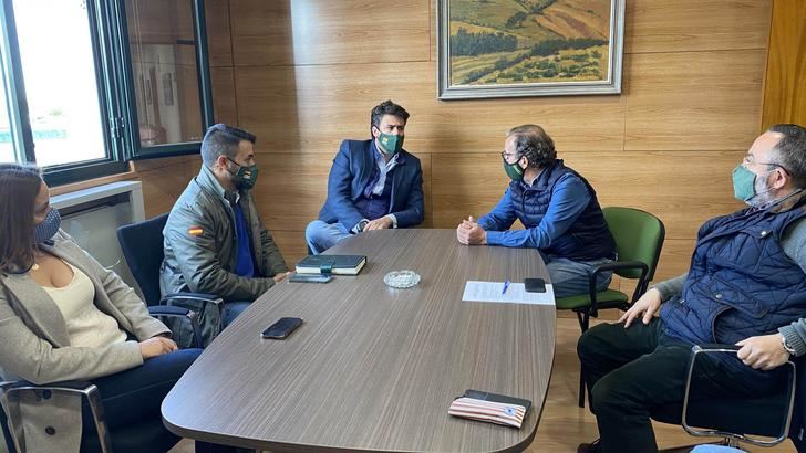 VOX Guadalajara se reúne con APAG para conocer de primera mano sus inquietudes