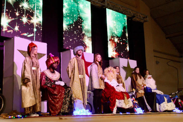 Los Reyes Magos visitan Azuqueca este martes con itinerarios por barrios