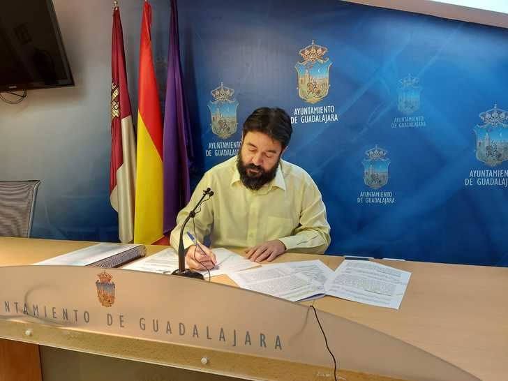 AIKE denuncia que el equipo de gobierno de PSOE y Ciudadanos del Ayuntamiento de Guadalajara 'RECHAZA mejorar el proceso participativo y recuperar el Ateneo'