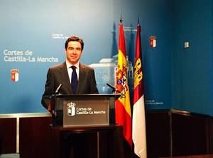 Exigen la dimisión inmediata de Page por manipular, mentir y falsear las listas de espera sanitarias