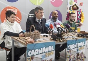 Antonio Román presenta el programa del Carnaval 2019 de Guadalajara que incluye como novedad la participación de las peñas de la ciudad