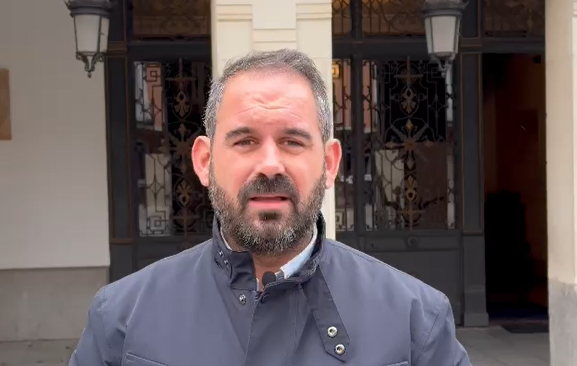 Santiago López: Rojo pasará a la historia por ser el regidor que menos hizo por Guadalajara y por su actitud cobarde ante la amnistía