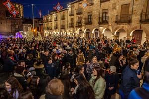 Multitudinaria Cabalgata de Reyes en Sigüenza