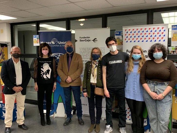 Inauguración en el Centro IberCaja Guadalajara del espacio expositivo pedagógico de Manos Unidas 