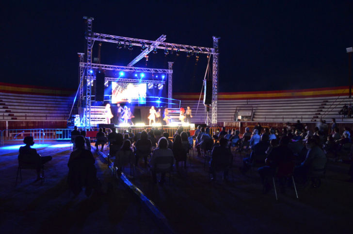 Cartel de No hay billetes en Yunquera de Henares para disfrutar del espectáculo The Talent, El Musical