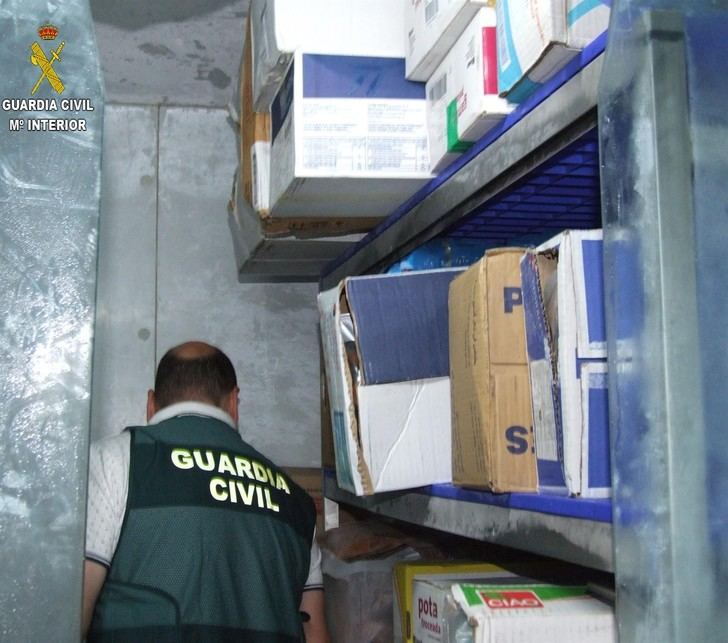 La Guardia Civil investiga la presunta estafa del "timo del nazareno" de cerca de 900.000 euros a bancos y a nueve empresas cárnicas 