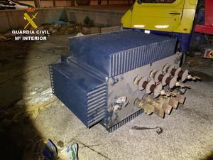 La Guardia Civil detiene a siete personas por robar un transformador eléctrico de grandes dimensiones en Azuqueca