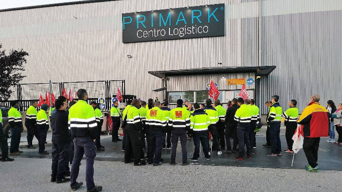 Seguimiento masivo de la huelga convocada en la plataforma que Primark tiene en Torija