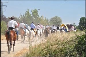Más de 110 caballistas participan en la Romería a caballo a la Virgen de la Granja 2019 en Yunquera de Henares