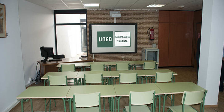 La UNED impulsa en Sigüenza la incorporación de la UNED Senior con la colaboración del Ayuntamiento