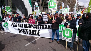 Retraso de pagos de la administraci&#243;n: La Junta de Comunidades de Castilla la Mancha provoca la ruina del sector agropecuario