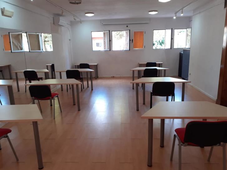 Villanueva de la Torre habilita una sala de estudio en la Zona Joven con un amplio horario para ayudar a los estudiantes de la EVAU
