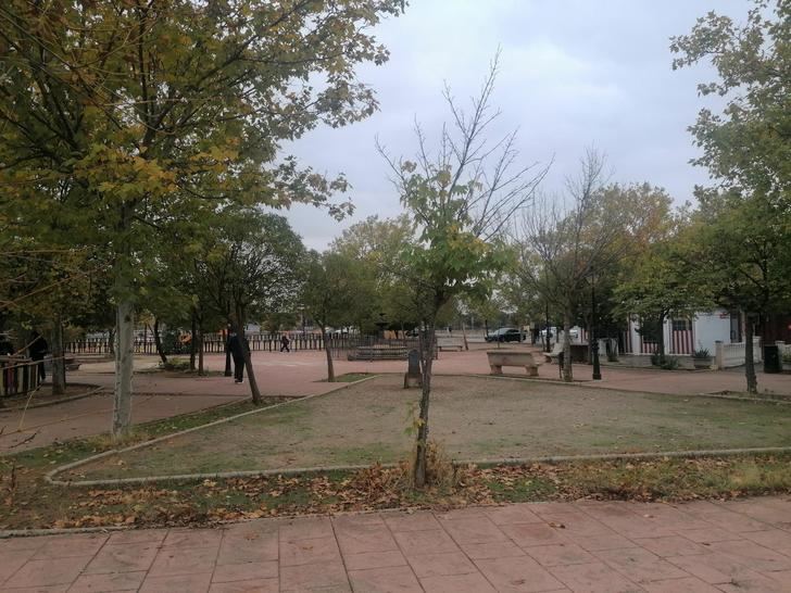 El Ayuntamiento de Villanueva de la Torre va a realizar una reforma integral en el parque Valgreen con una inversión de medio millón de euros