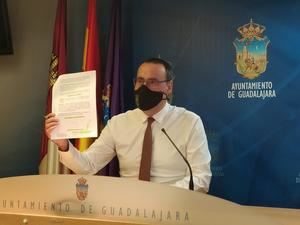 VOX insiste en mejorar la transparencia en el Ayuntamiento de Guadalajara, solicitando los gastos de desplazamiento y dietas de Alberto Rojo y sus concejales de Gobierno de PSOE y Ciudadanos