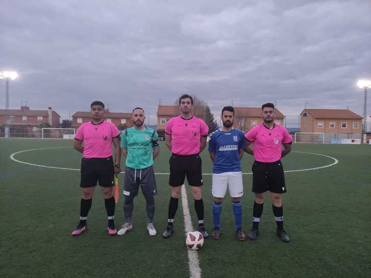 El Yunquera planta cara al todopoderoso Cazalegas y logra un meritorio empate