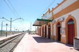 El alcalde de Yunquera de Henares envía una carta al ministro de Transportes para que reconsidere la eliminación de frecuencias de tren