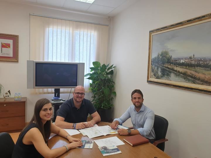 Los Ayuntamientos de Alovera y Yunquera de Henares reciben la visita de los técnicos de Guadalajara Empresarial