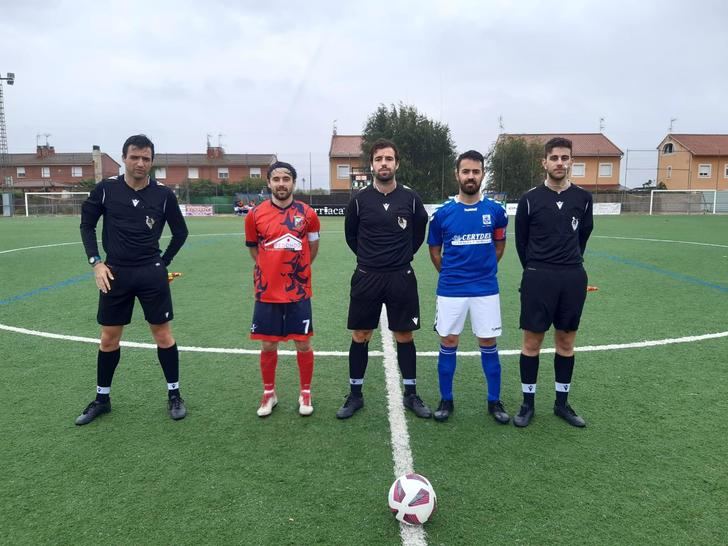 Al C.D.Yunquera le siguen sobrando los minutos finales para conseguir una victoria en esta liga