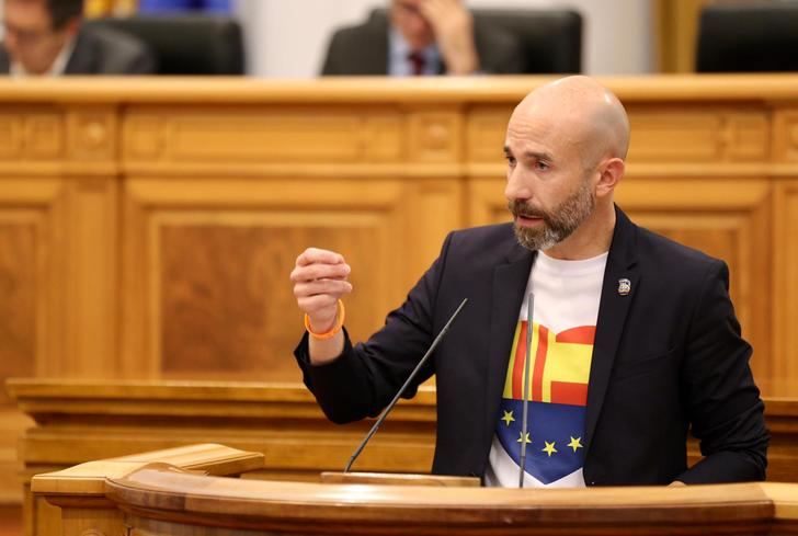 Zapata (Cs) : “Este presupuesto (el del socialista Page) no va a mejorar la vida de los castellanomanchegos, el dinero de todos no se puede usar para hacer propaganda política”