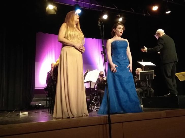 Zarzuela, ópera y mucha emoción en el regreso de la música en directo a la Casa de la Cultura de Cabanillas