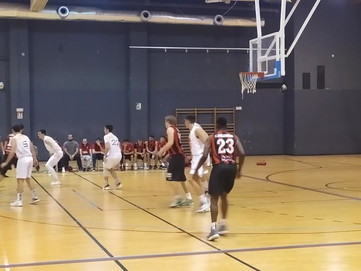 Un pésimo primer cuarto acabó con las opciones de Basket Azuqueca ante Zentro