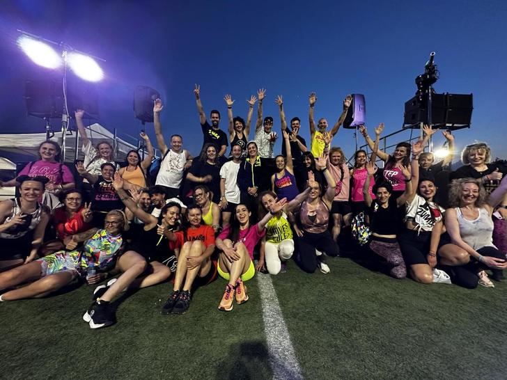 Éxito de masterclass de zumba setera en Quer