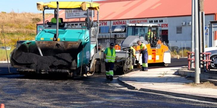 Alovera comienza su proyecto de mejora y asfaltado de calles