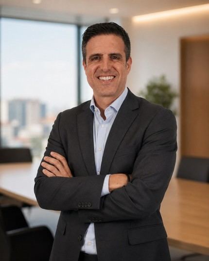 Axazure lanza un Centro de Excelencia para integrar la IA en toda su organización