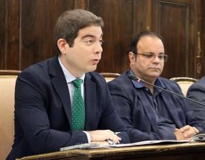 VOX lamenta el bloqueo del PSOE al apoyo a los ganaderos de Guadalajara que protegen su ganado con mastines frente al lobo