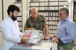 Redondo destaca la importancia del Archivo General Militar de Guadalajara