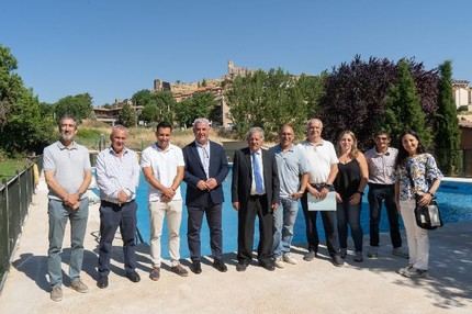 Inauguran piscina renovada en Atienza tras inversión de 287.577 € de la Diputación