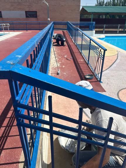 El PP de Azuqueca denuncia el estado de las piscinas municipales: Los vecinos pagan la tarifa completa por un servicio a medias