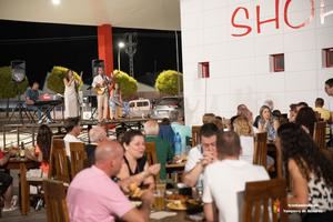 Yunquera de Henares despide su Cine de Verano y disfruta de música en directo en Terraceando