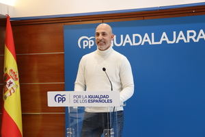 El PP asegura que la salida de Escudero ha sido un despido fulminante y pide al PSOE que explique los motivos