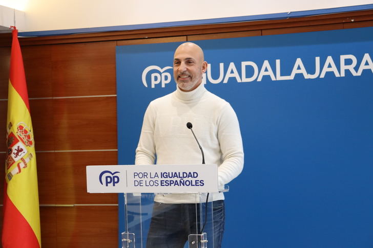 El PP asegura que la salida de Escudero ha sido un despido fulminante y pide al PSOE que explique los motivos