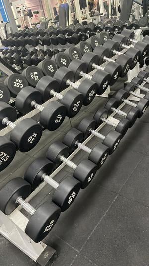 Brihuega continúa mejorando sus instalaciones deportivas con nuevas inversiones en el Polideportivo Municipal