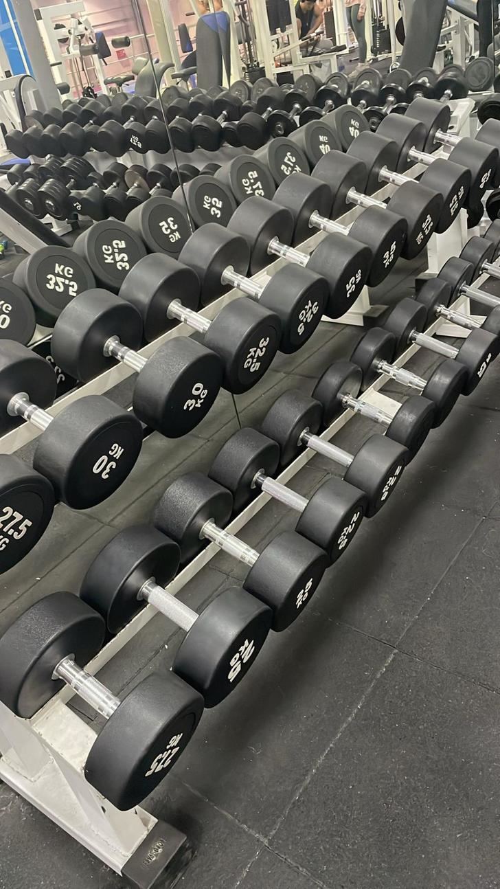 Brihuega continúa mejorando sus instalaciones deportivas con nuevas inversiones en el Polideportivo Municipal