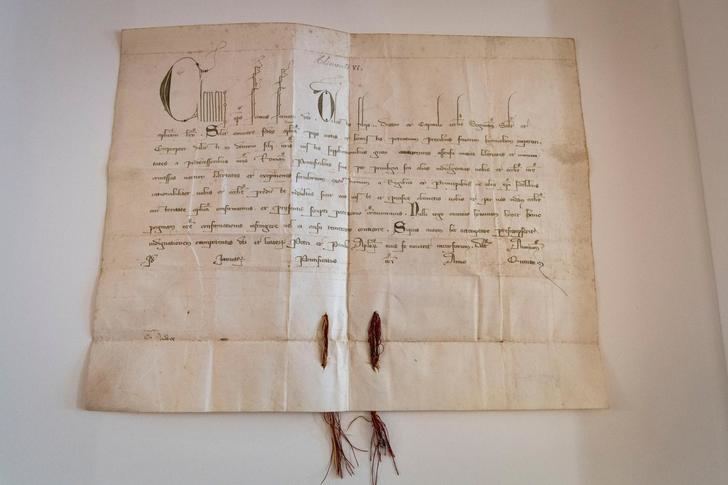 Ceremonia de restitución a la Diócesis de Sigüenza-Guadalajara de la Bula pontificia del Papa Clemente VI