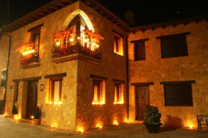 Más de 4.000 velas iluminaran calles y plazas del centro de Arbancón