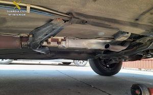 La Guardia Civil desarticula en Guadalajara a dos grupos criminales dedicados al robo de catalizadores