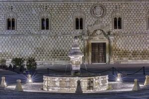 Palacios, muros y versos: el legado literario de Cogolludo