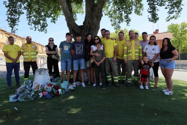 Cogolludo honra a los 11 héroes del retén, veinte años después de la tragedia de La Riba de Saelices