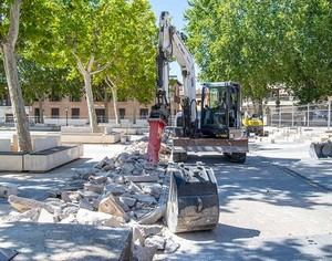 Obras de mejora en la Plaza Mayor y piscina cubierta de Marchamalo superan los 400.000 €