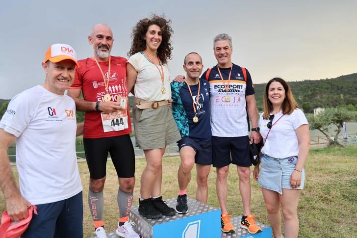 Jesús Cabrero y Laura Garrido conquistan el VIII Acuatlón Dani Molina en Pareja