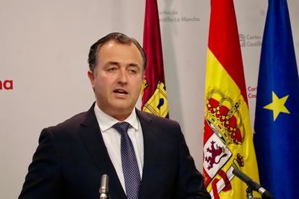 David Moreno: Page rechaza las listas negras de periodistas mientras crea un registro ideológico para perseguir a los médicos no abortistas