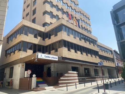 La Delegación de la Junta en Guadalajara traslada temporalmente la atención presencial por actuaciones de mejora en el edificio de Topete