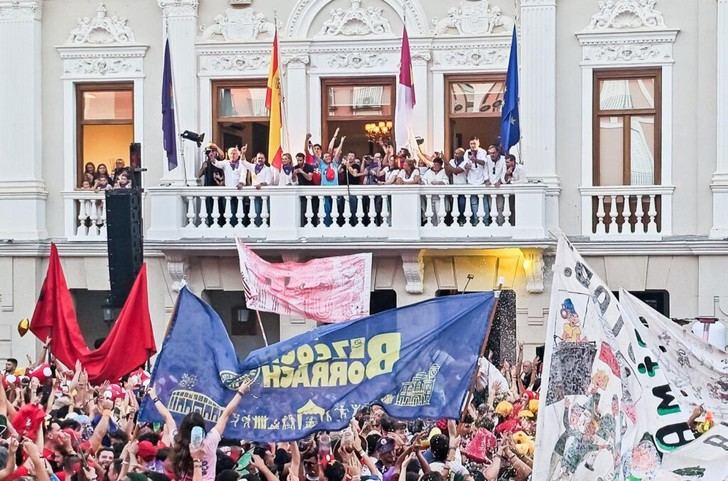 Fiesta desbordante en el inicio de la Semana Grande de Guadalajara