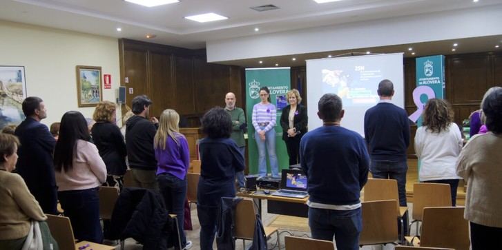 Alovera se une al Día Internacional contra la Violencia hacia la Mujer con cine y conferencias