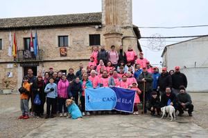 Fuentenovilla vuelve a caminar unida en la X Marcha Solidaria a favor de la lucha contra la ELA